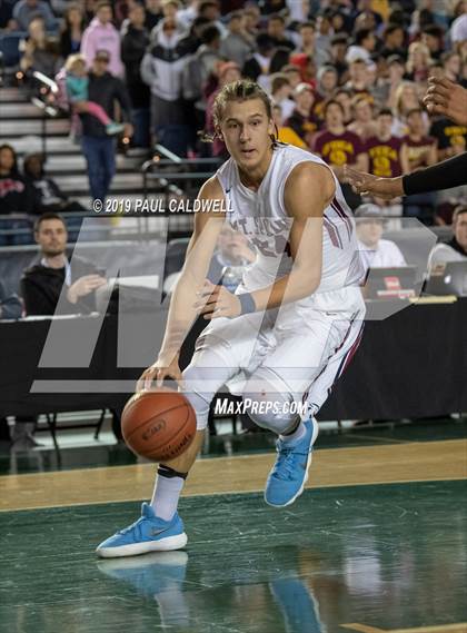 Thumbnail 1 in Mt. Spokane vs. O'Dea (WIAA 3A Final) photogallery.