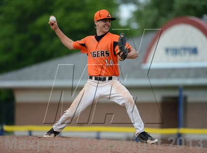 Thumbnail 2 in Whitesville Central @ Lyndonville ( Section 5 Class D/DD Crossover) photogallery.