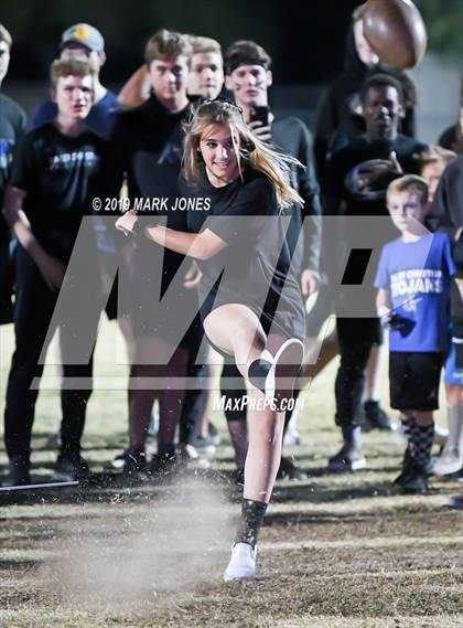 Thumbnail 3 in Yuma Catholic @ Valley Christian (AIA 3A Round 1 Playoff)   photogallery.