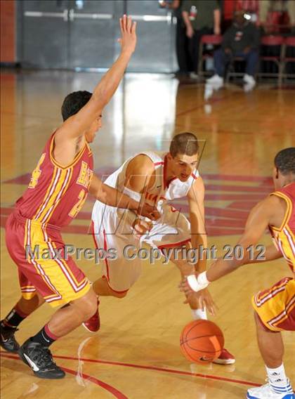 Thumbnail 2 in Mission Viejo vs. Ocean View (Nike Extravaganza) photogallery.