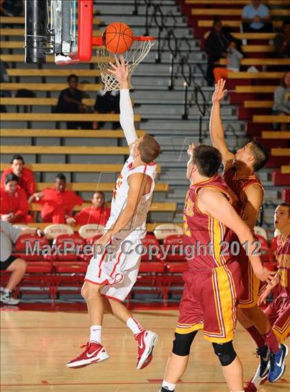 Thumbnail 2 in Mission Viejo vs. Ocean View (Nike Extravaganza) photogallery.