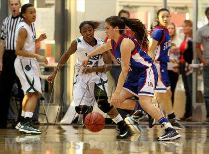 Thumbnail 2 in St. Ignatius vs. Sacred Heart Cathedral (CIF NorCal Regional D3 Final) photogallery.