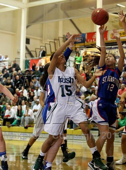 Thumbnail 1 in St. Ignatius vs. Sacred Heart Cathedral (CIF NorCal Regional D3 Final) photogallery.