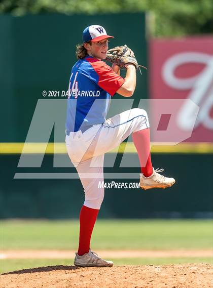 Thumbnail 2 in Concord vs. Winnacunnet (NHIAA Division 1 Final) photogallery.