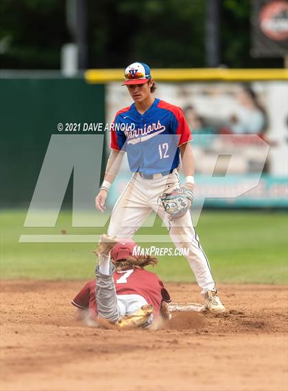 Thumbnail 1 in Concord vs. Winnacunnet (NHIAA Division 1 Final) photogallery.