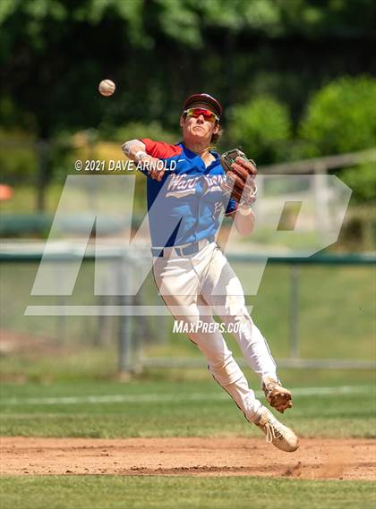 Thumbnail 1 in Concord vs. Winnacunnet (NHIAA Division 1 Final) photogallery.