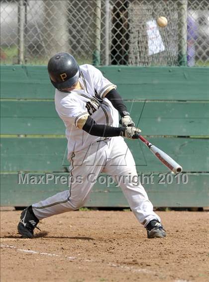 Thumbnail 3 in Galt vs. Pioneer (Land Park Easter Tournament) photogallery.