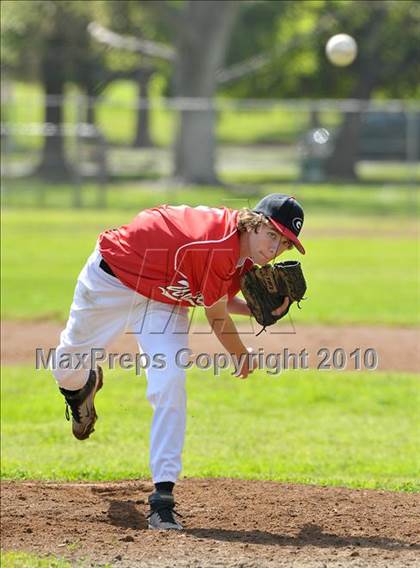 Thumbnail 1 in Galt vs. Pioneer (Land Park Easter Tournament) photogallery.