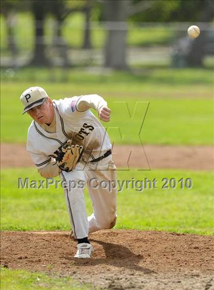 Thumbnail 2 in Galt vs. Pioneer (Land Park Easter Tournament) photogallery.