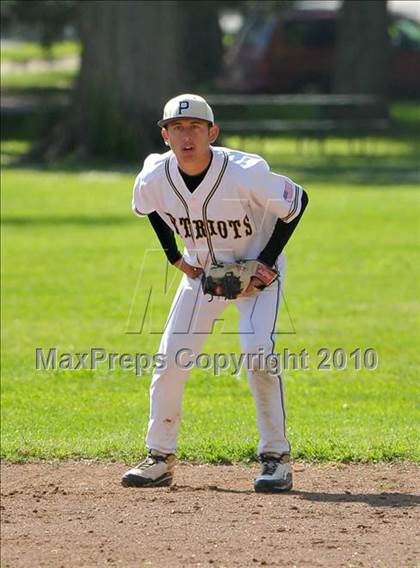 Thumbnail 3 in Galt vs. Pioneer (Land Park Easter Tournament) photogallery.