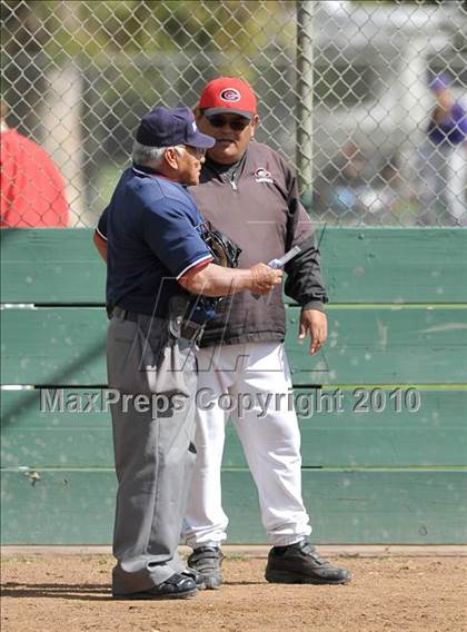 Thumbnail 1 in Galt vs. Pioneer (Land Park Easter Tournament) photogallery.