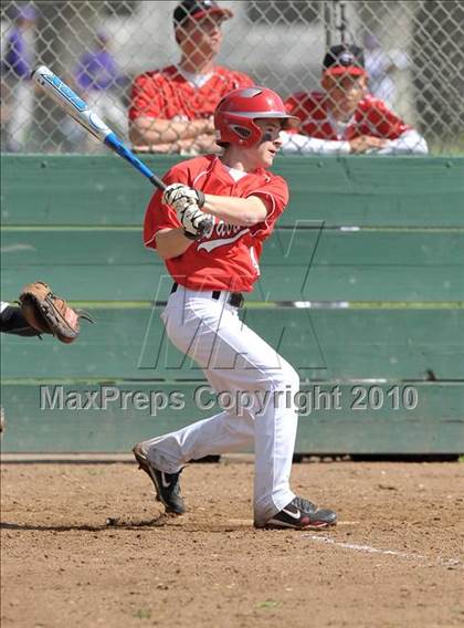 Thumbnail 1 in Galt vs. Pioneer (Land Park Easter Tournament) photogallery.