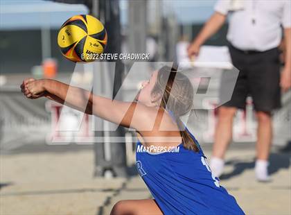 Thumbnail 1 in Xavier College Prep vs Desert Ridge @ Casteel (AIA Division 1 Pairs Semifinals) photogallery.