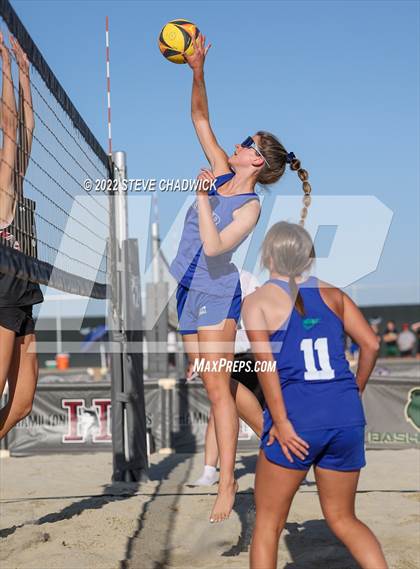 Thumbnail 3 in Xavier College Prep vs Desert Ridge @ Casteel (AIA Division 1 Pairs Semifinals) photogallery.