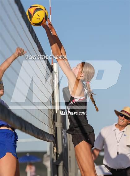 Thumbnail 2 in Xavier College Prep vs Desert Ridge @ Casteel (AIA Division 1 Pairs Semifinals) photogallery.