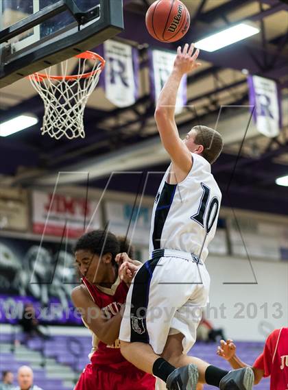 Thumbnail 2 in Judge Memorial @ Riverton photogallery.