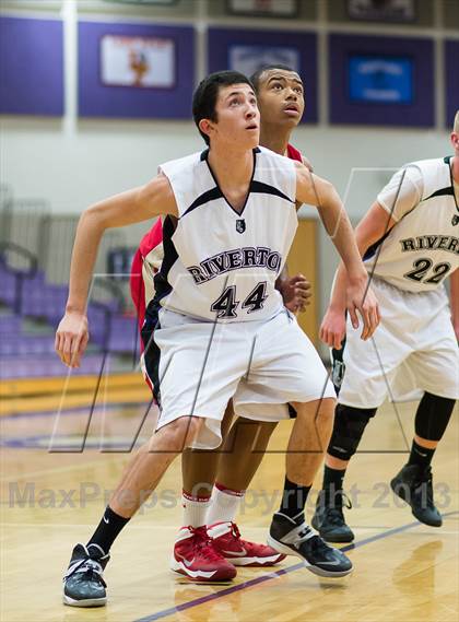 Thumbnail 3 in Judge Memorial @ Riverton photogallery.