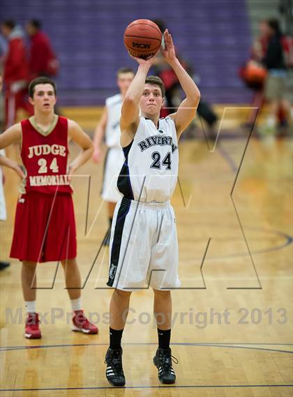 Thumbnail 3 in Judge Memorial @ Riverton photogallery.