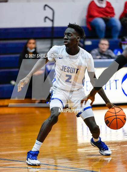 Thumbnail 2 in Sumner @ Jesuit  (Invitational) photogallery.