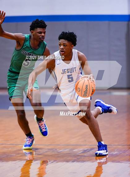 Thumbnail 2 in Sumner @ Jesuit  (Invitational) photogallery.