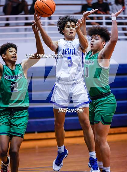 Thumbnail 3 in Sumner @ Jesuit  (Invitational) photogallery.