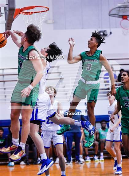 Thumbnail 2 in Sumner @ Jesuit  (Invitational) photogallery.