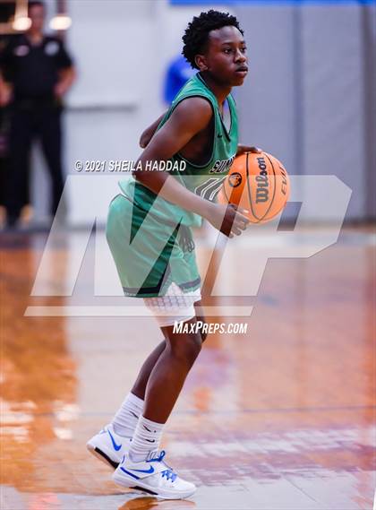 Thumbnail 2 in Sumner @ Jesuit  (Invitational) photogallery.
