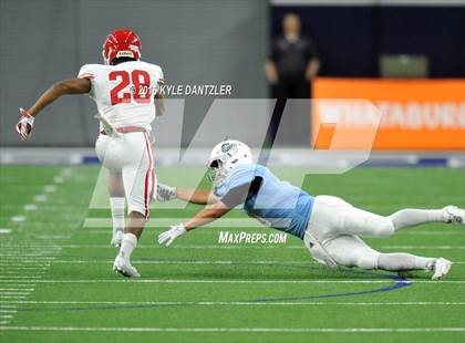Thumbnail 2 in Carthage vs. China Spring (UIL 4A Division 1 Semifinal) photogallery.