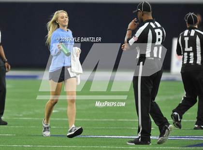 Thumbnail 3 in Carthage vs. China Spring (UIL 4A Division 1 Semifinal) photogallery.