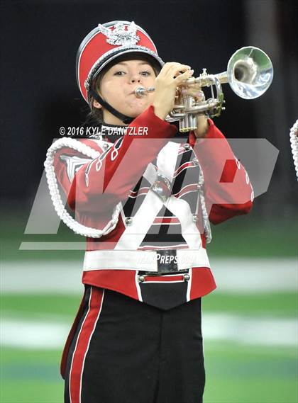 Thumbnail 1 in Carthage vs. China Spring (UIL 4A Division 1 Semifinal) photogallery.