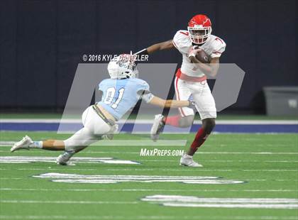 Thumbnail 1 in Carthage vs. China Spring (UIL 4A Division 1 Semifinal) photogallery.