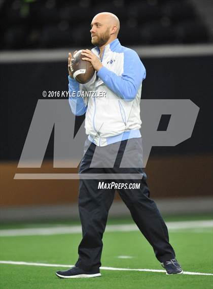 Thumbnail 3 in Carthage vs. China Spring (UIL 4A Division 1 Semifinal) photogallery.
