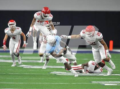 Thumbnail 3 in Carthage vs. China Spring (UIL 4A Division 1 Semifinal) photogallery.