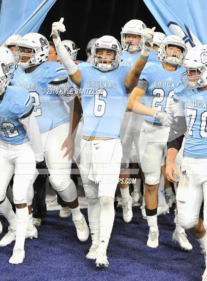 Thumbnail 1 in Carthage vs. China Spring (UIL 4A Division 1 Semifinal) photogallery.