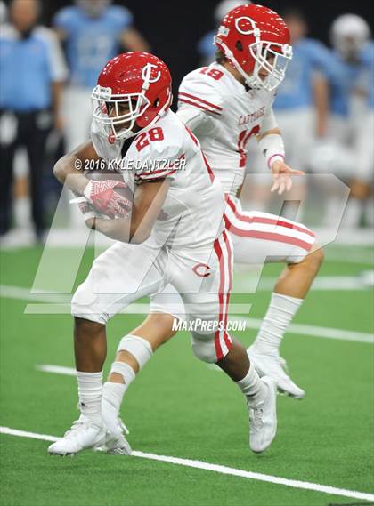 Thumbnail 1 in Carthage vs. China Spring (UIL 4A Division 1 Semifinal) photogallery.