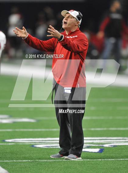 Thumbnail 1 in Carthage vs. China Spring (UIL 4A Division 1 Semifinal) photogallery.
