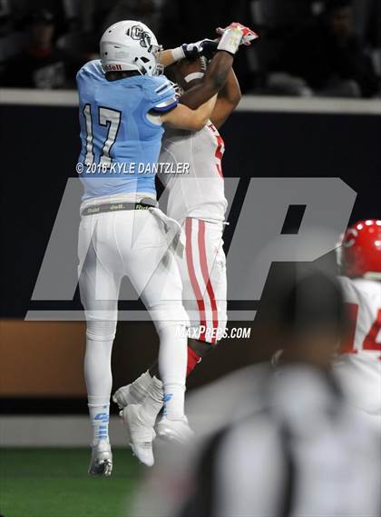 Thumbnail 1 in Carthage vs. China Spring (UIL 4A Division 1 Semifinal) photogallery.