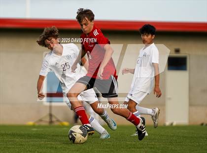 Thumbnail 1 in JV: Catholic Memorial @ Arrowhead photogallery.