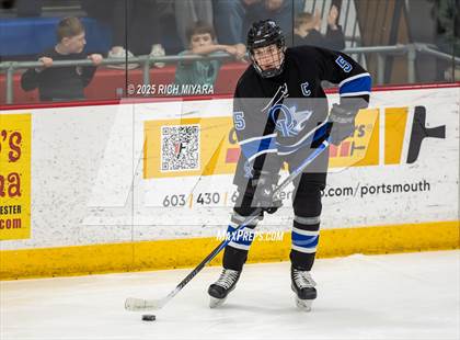 Thumbnail 3 in Oyster River @ Spaulding photogallery.