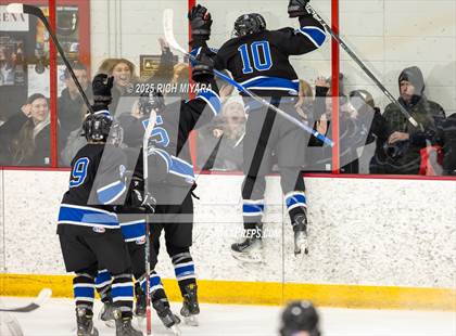 Thumbnail 3 in Oyster River @ Spaulding photogallery.