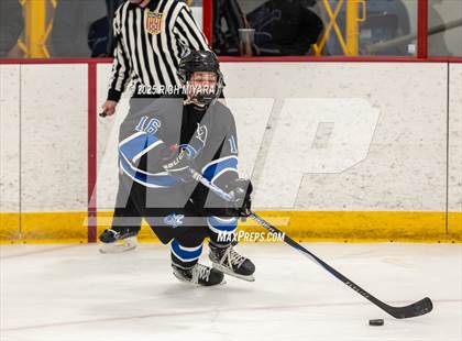 Thumbnail 1 in Oyster River @ Spaulding photogallery.