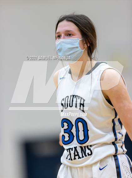 Thumbnail 1 in Millard West @ Papillion-LaVista South photogallery.