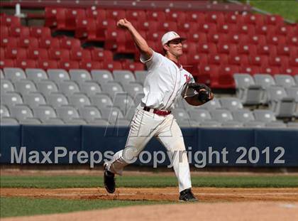 Thumbnail 2 in Montville vs. Killingly (ECC 1st Round) photogallery.