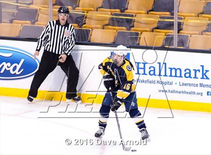 Thumbnail 2 in Wellesley vs Notre Dame Academy (MIAA Division 2 Final) photogallery.