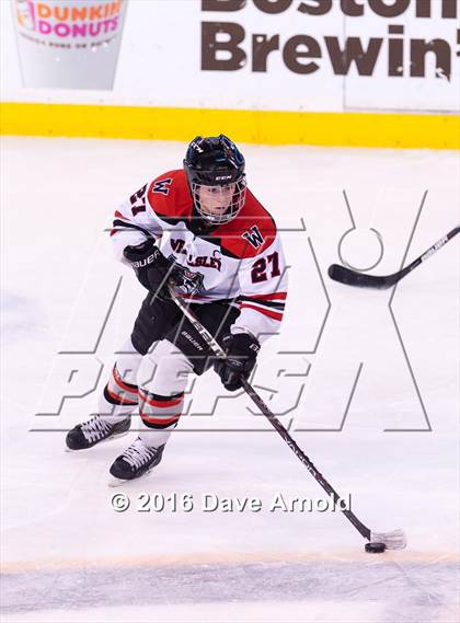 Thumbnail 2 in Wellesley vs Notre Dame Academy (MIAA Division 2 Final) photogallery.