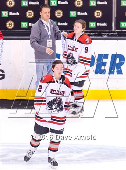 Thumbnail 3 in Wellesley vs Notre Dame Academy (MIAA Division 2 Final) photogallery.
