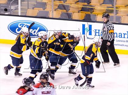 Thumbnail 1 in Wellesley vs Notre Dame Academy (MIAA Division 2 Final) photogallery.