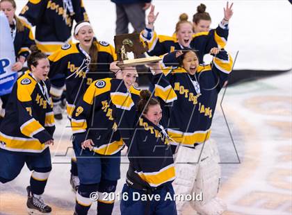 Thumbnail 2 in Wellesley vs Notre Dame Academy (MIAA Division 2 Final) photogallery.