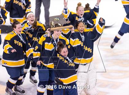 Thumbnail 3 in Wellesley vs Notre Dame Academy (MIAA Division 2 Final) photogallery.