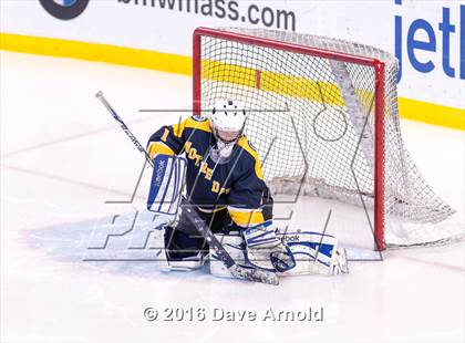 Thumbnail 2 in Wellesley vs Notre Dame Academy (MIAA Division 2 Final) photogallery.